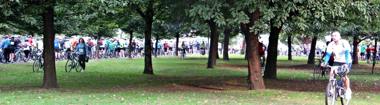 Pedal For Scotland waiting to start